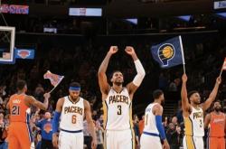 华体会APP下载-步行者客场胜尼克斯，终结连败