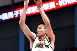 HTH Sports-辽宁队轻取爵士，字母哥带队取胜