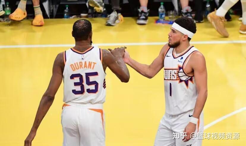 雄鹿大胜湖人继续保持领先