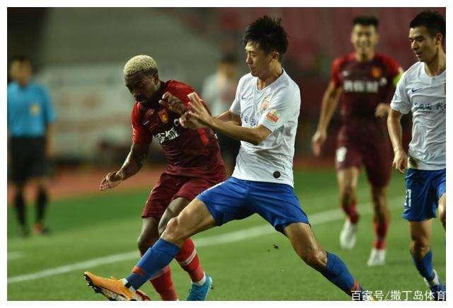 泰达主场不敌恒大，积分榜上遭遇连败