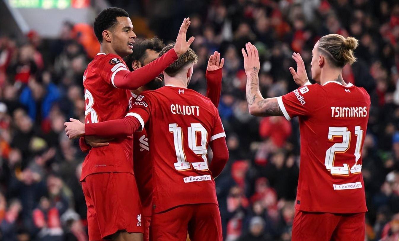 利物浦主场大胜，领先优势不可撼动