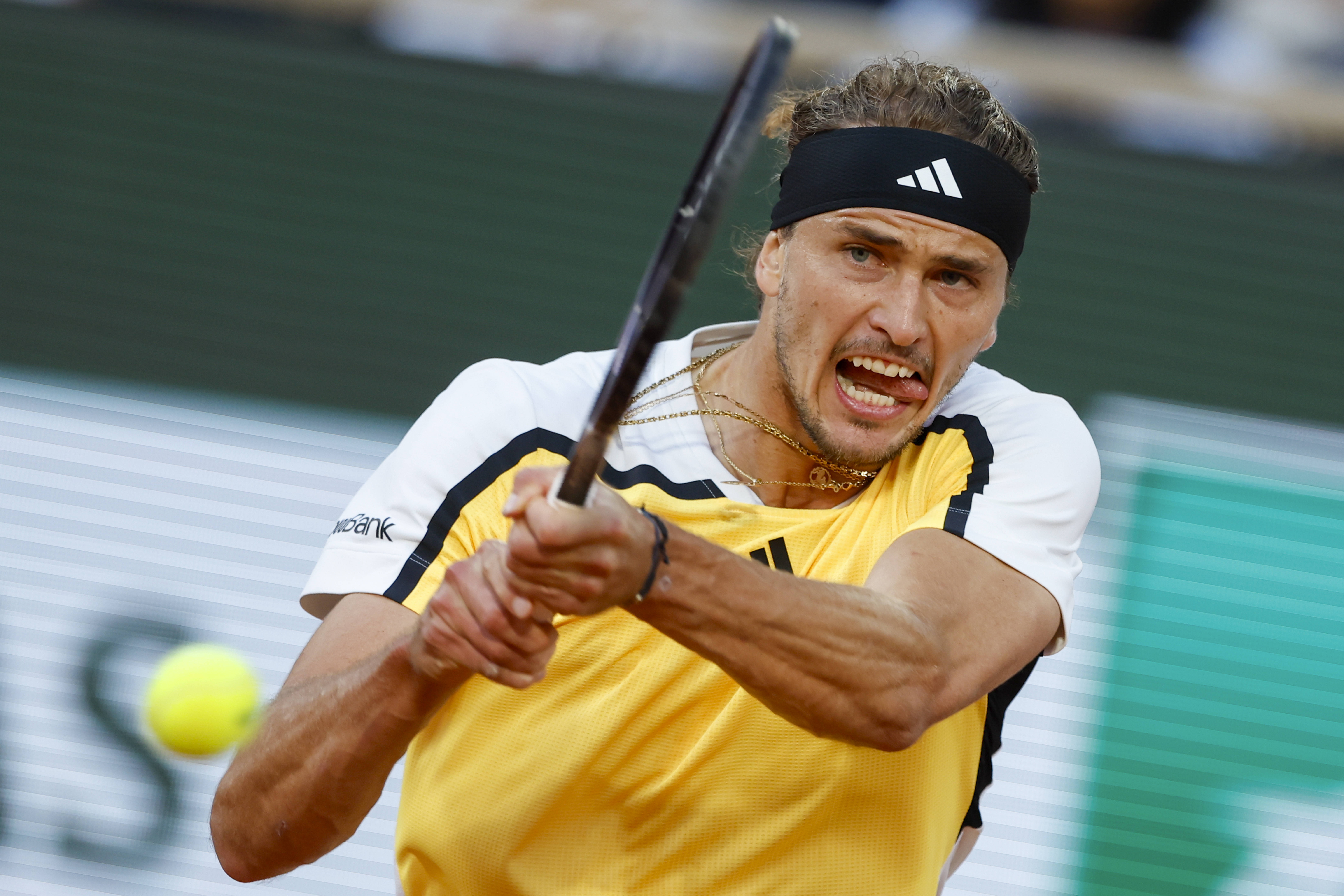 包含意大利网球队强势法国网球队，兹维列夫惊艳世界的词条